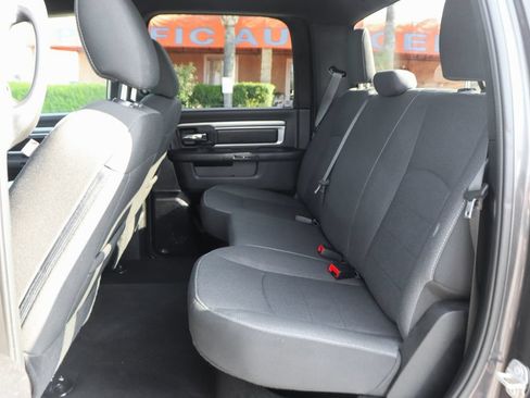 Used 2024 RAM 1500 Warlock AWD/4WD image 34