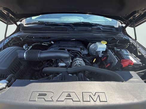 Used 2021 RAM 1500 Laramie AWD/4WD image 27