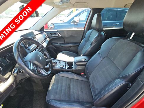Used 2023 Mitsubishi Outlander ES AWD/4WD image 5