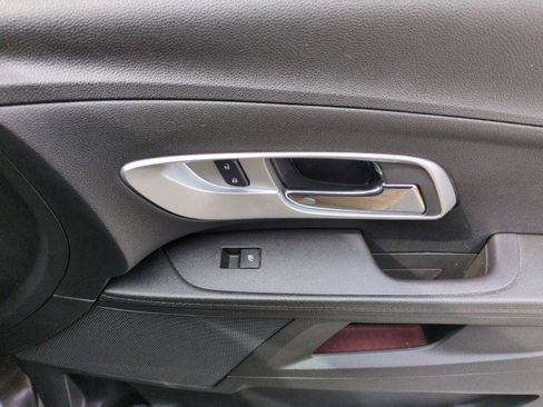 Used 2016 Chevrolet Equinox LT w/ Convenience Package image 44