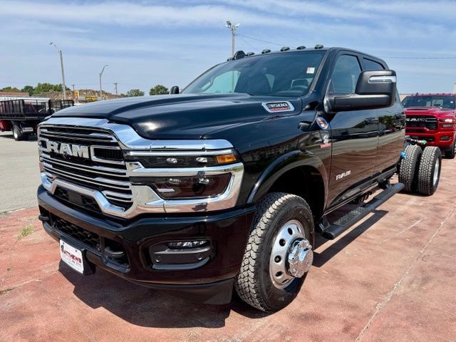 New 2027 RAM 3500 Big Horn w/ Laramie Trim Package AWD/4WD image 1