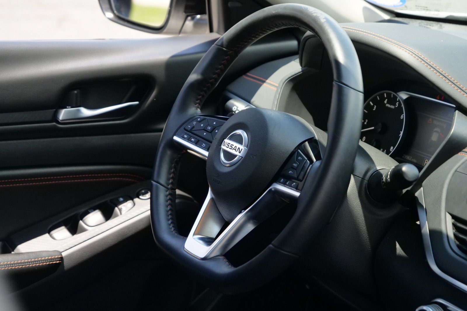 Used 2020 Nissan Altima 2.5 SR FWD image 32