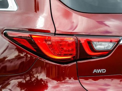 Used 2019 INFINITI QX60 Luxe w/ Essential Package AWD/4WD image 10