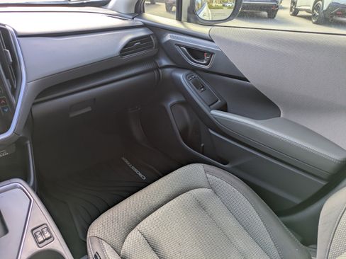 Used 2024 Subaru Crosstrek 2.0i Premium image 17