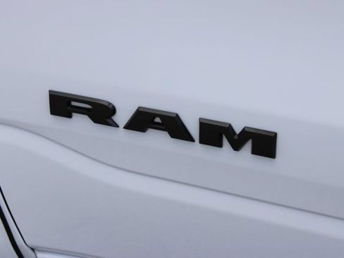 Used 2023 RAM 1500 Big Horn AWD/4WD image 17