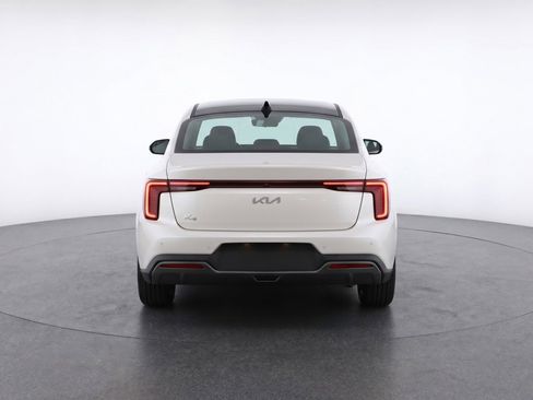 Used 2025 Kia K4 FWD image 7