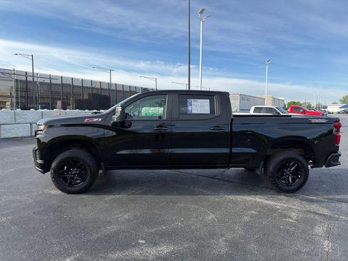 Used 2021 Chevrolet Silverado 1500 LT Trail Boss AWD/4WD image 3