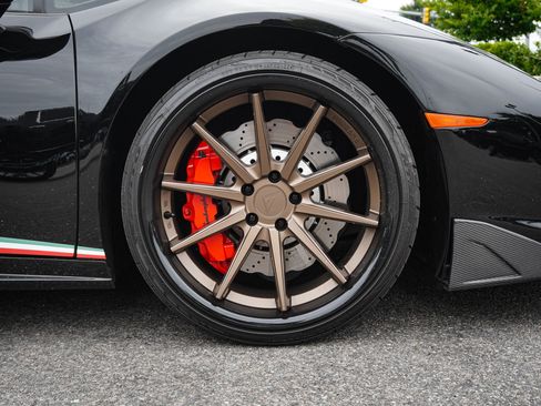 Used 2016 Lamborghini Huracan LP 580-2 RWD image 13