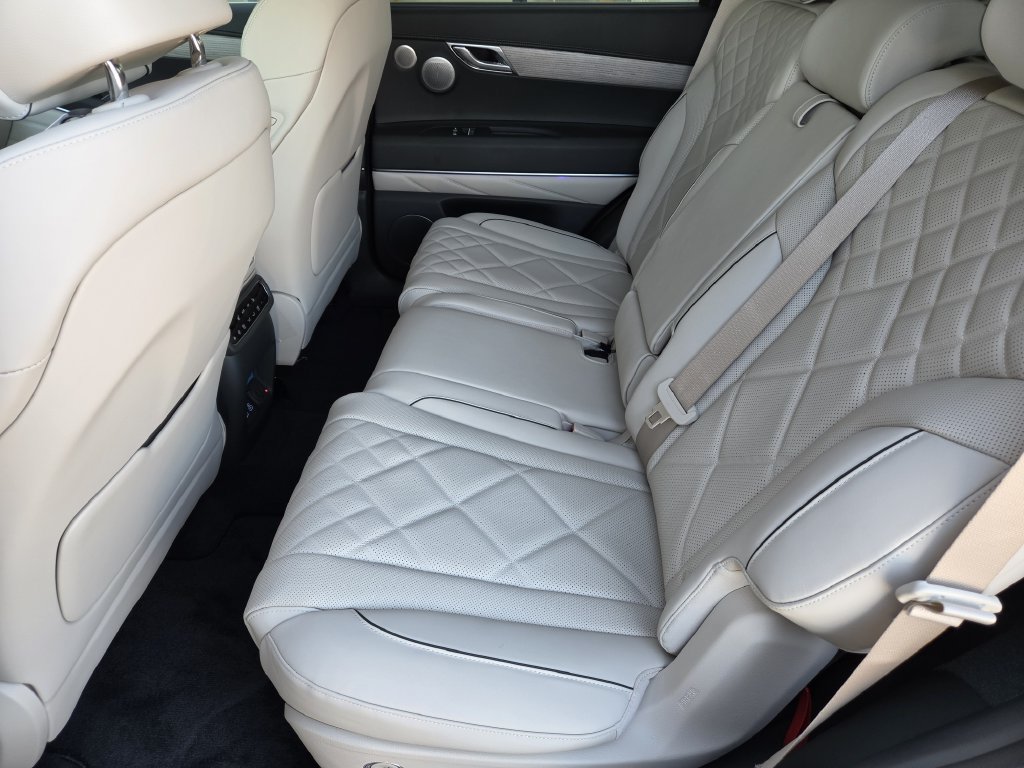 New 2026 Genesis GV80 3.5T Prestige AWD/4WD image 32