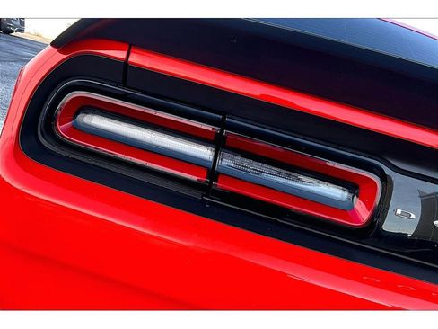 Used 2022 Dodge Challenger SRT Hellcat image 33