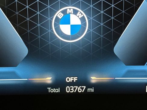 Used 2025 BMW 330i Sedan w/ Convenience Package RWD image 33