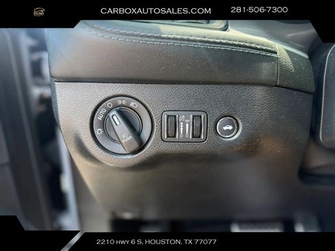 Used 2022 Dodge Challenger GT w/ Plus Package RWD image 26