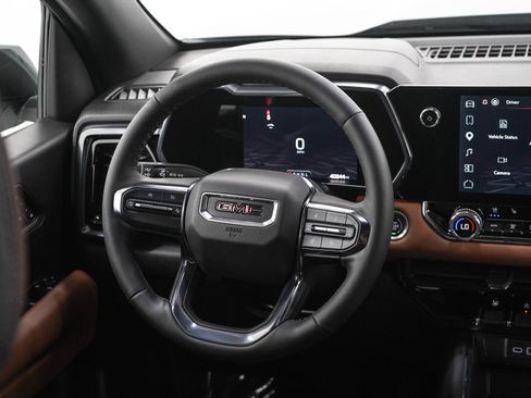 Used 2023 GMC Canyon AT4 w/ AT4 Premium Package AWD/4WD image 14