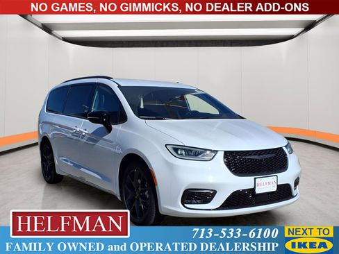 New 2026 Chrysler Pacifica Select w/ S Appearance Package image 1