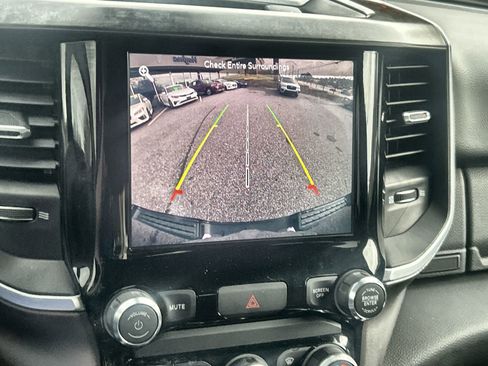 Used 2019 RAM 1500 Big Horn image 21