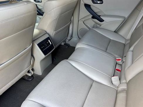 Used 2017 Acura RDX AWD w/ Advance Package image 12
