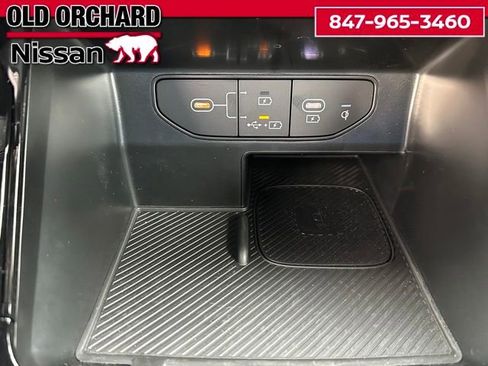 Used 2025 Kia Sorento SX Prestige image 24