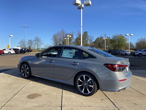New 2026 Honda Civic Sport Touring image 7