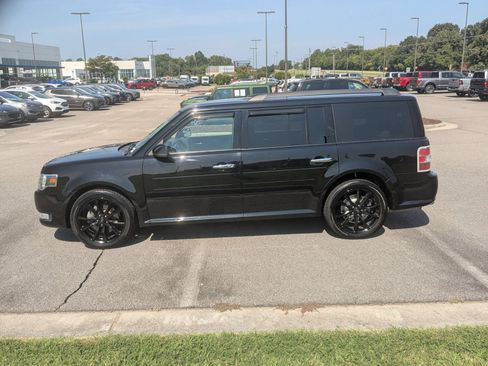 Used 2019 Ford Flex SEL w/ Equipment Group 202A AWD/4WD image 6
