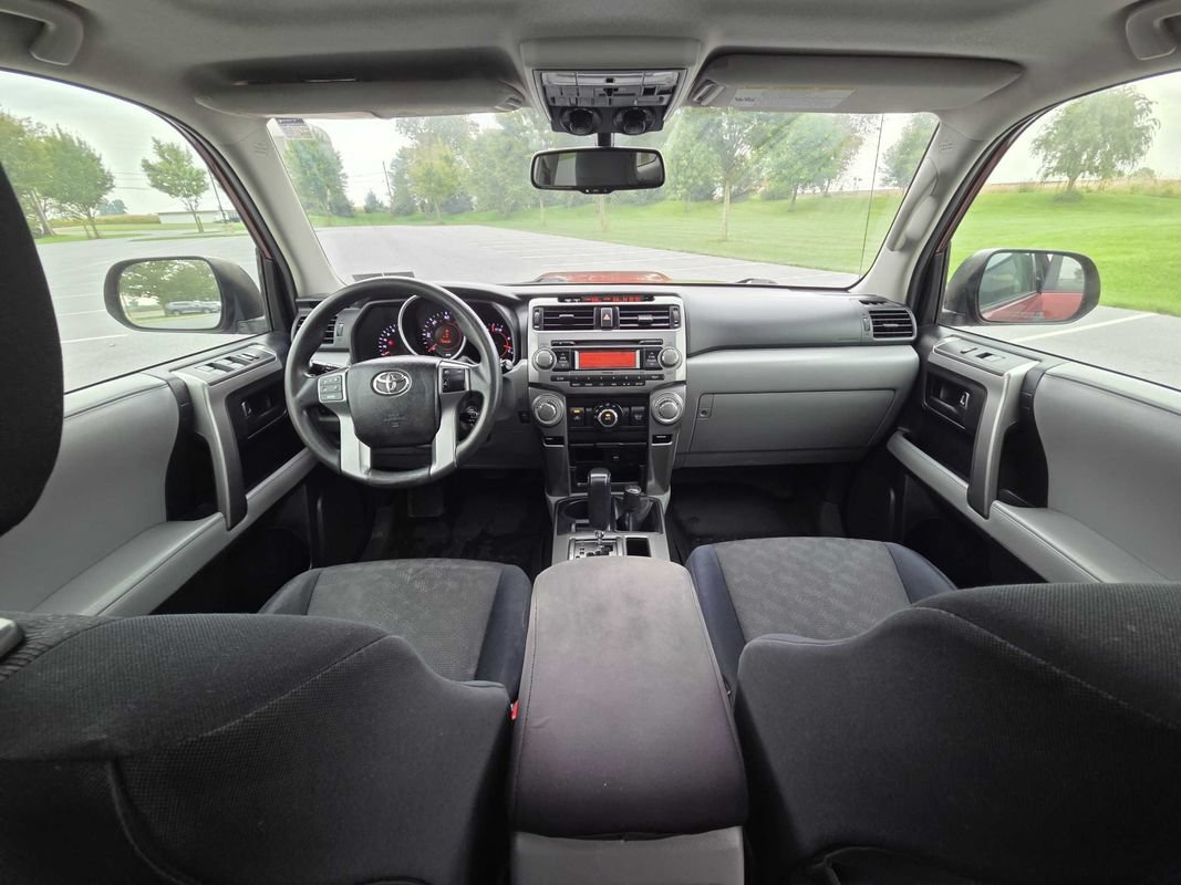 Used 2011 Toyota 4Runner Trail AWD/4WD image 15