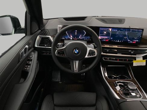 New 2026 BMW X7 xDrive40i image 16
