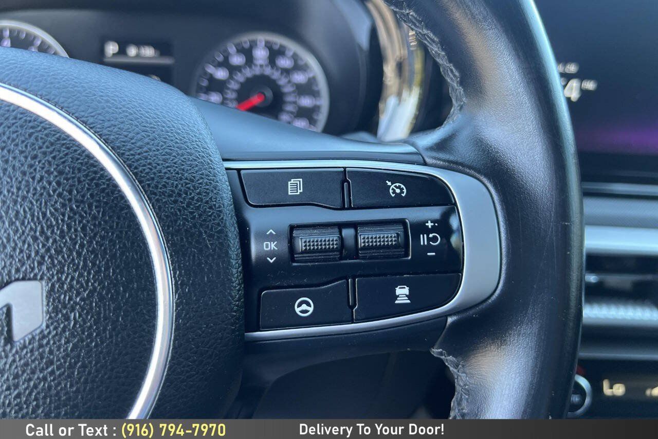 Used 2023 Kia K5 GT-Line w/ GT-Line Premium Package FWD image 25