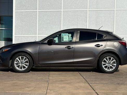Used 2018 MAZDA MAZDA3 Sport image 7