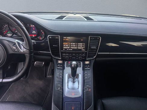 Used 2012 Porsche Panamera 2 image 12