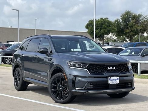 Used 2023 Kia Sorento SX AWD/4WD image 2