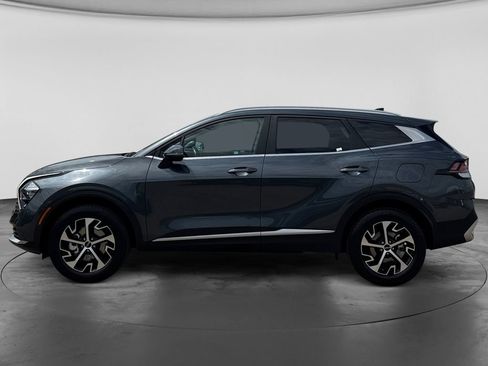 Used 2023 Kia Sportage EX AWD/4WD image 6