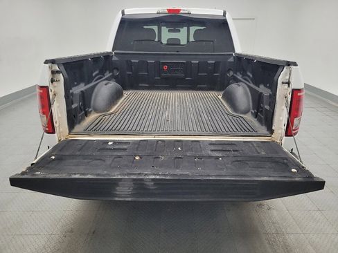 Used 2017 Ford F150 XLT w/ Equipment Group 302A Luxury AWD/4WD image 29