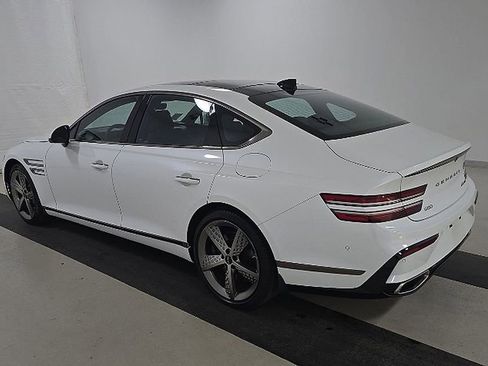 Used 2025 Genesis G80 3.5T Sport Prestige image 13