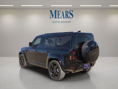 Used 2024 Land Rover Defender 110 X-Dynamic SE