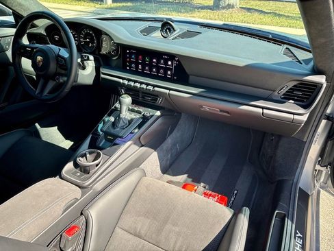 Used 2024 Porsche 911 GT3 image 21