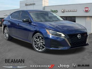 Used 2023 Nissan Altima 2.5 SR w/ SR Premium Package AWD/4WD 360° Tour