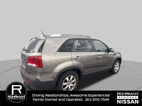 Used 2013 Kia Sorento LX AWD/4WD image 5
