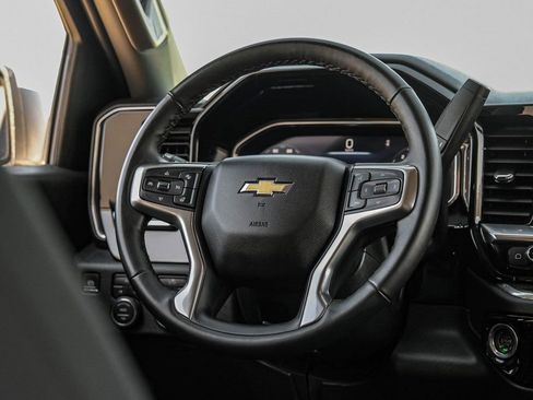 Used 2026 Chevrolet Silverado 1500 LT AWD/4WD image 21