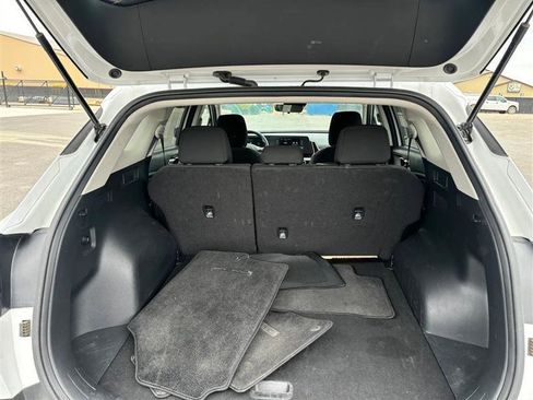 Used 2025 Kia Sportage LX FWD image 15