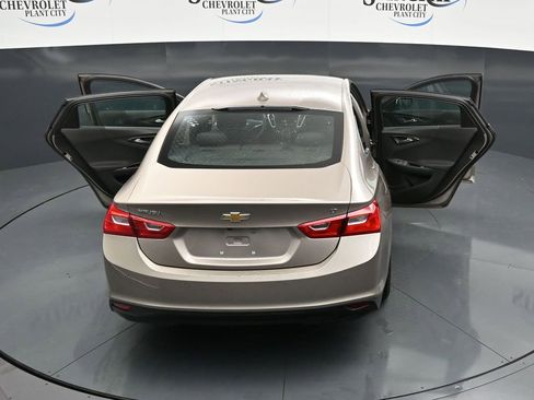 Used 2024 Chevrolet Malibu LT FWD image 35
