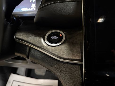 Used 2022 Jeep Grand Cherokee Limited 4xe w/ Luxury Tech Group II image 29