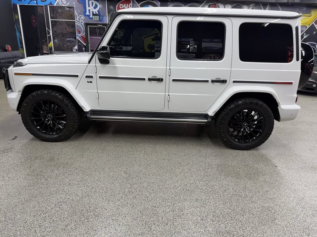 Used 2021 Mercedes-Benz G 550 image 2