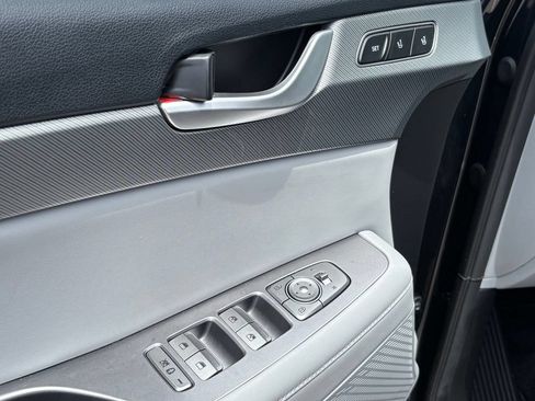 Used 2025 Hyundai Palisade SEL FWD image 25