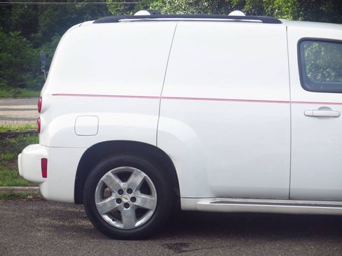 Used 2008 Chevrolet HHR LT FWD image 19