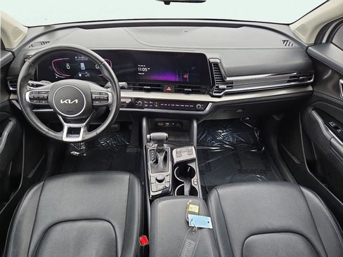 Used 2023 Kia Sportage EX image 12