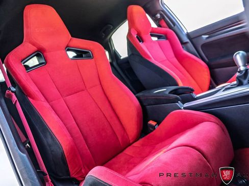 Used 2025 Honda Civic Type R image 4