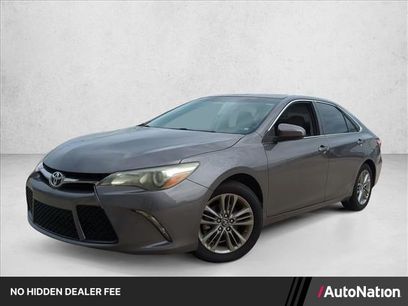 Used 2016 Toyota Camry SE w/ Moonroof Package