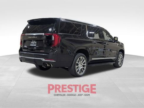 Used 2025 GMC Yukon XL Denali image 8