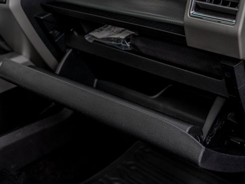 Used 2016 Ford F150 Lariat w/ Equipment Group 502A Luxury image 40