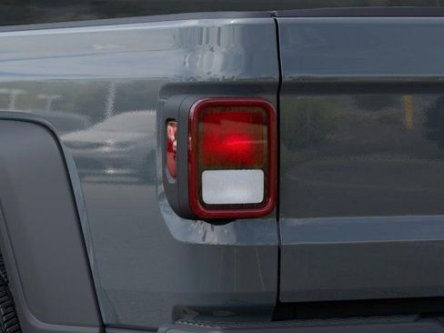 New 2026 Jeep Gladiator Sport AWD/4WD image 9