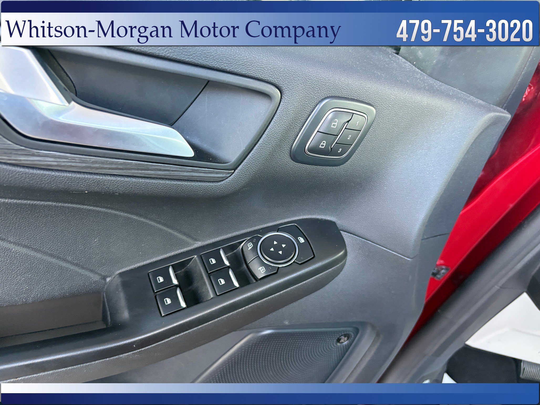 Used 2025 Ford Escape Platinum w/ Premium Technology Package AWD/4WD image 12
